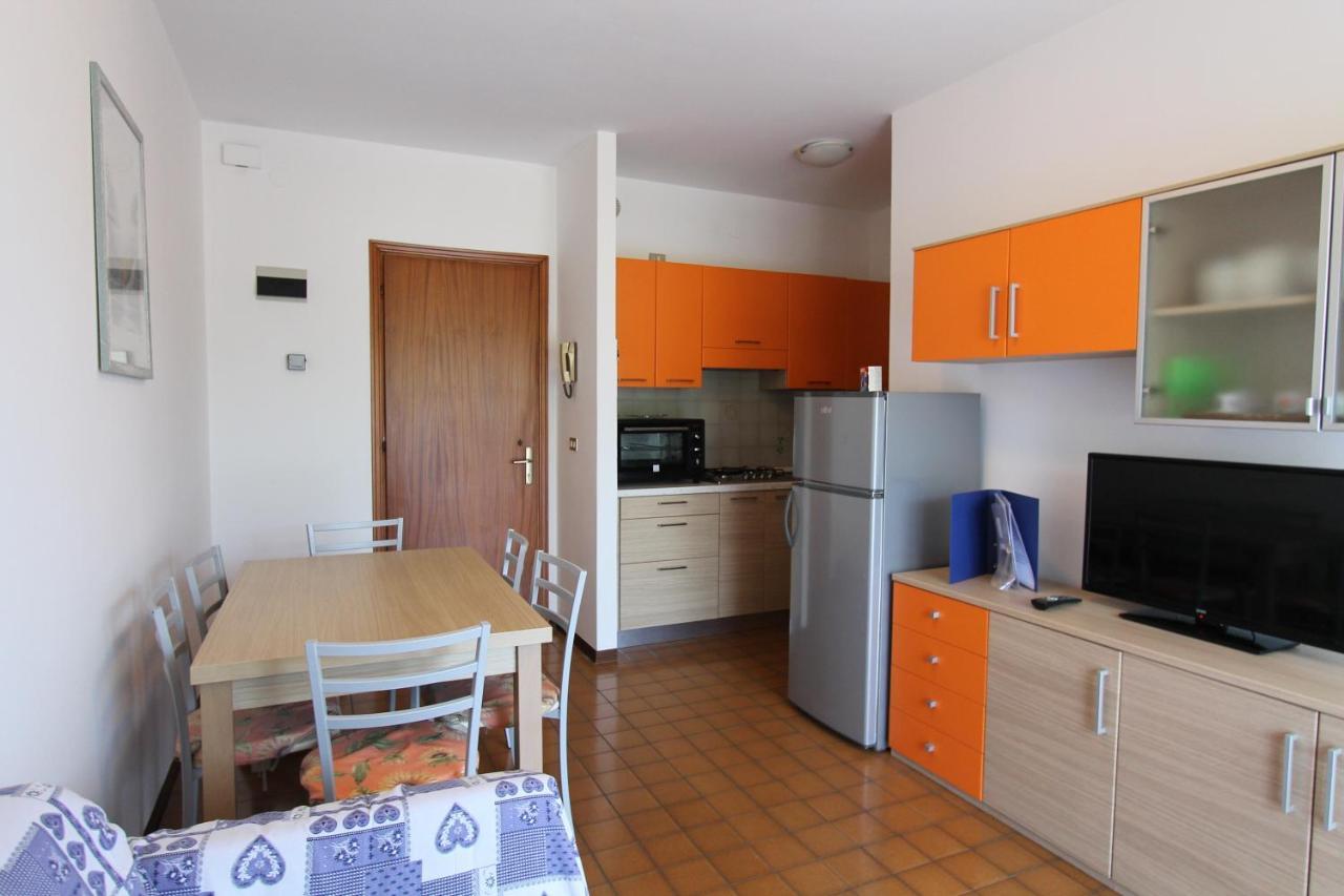 Appartamento Con Aria Condizionata Bibione Luaran gambar