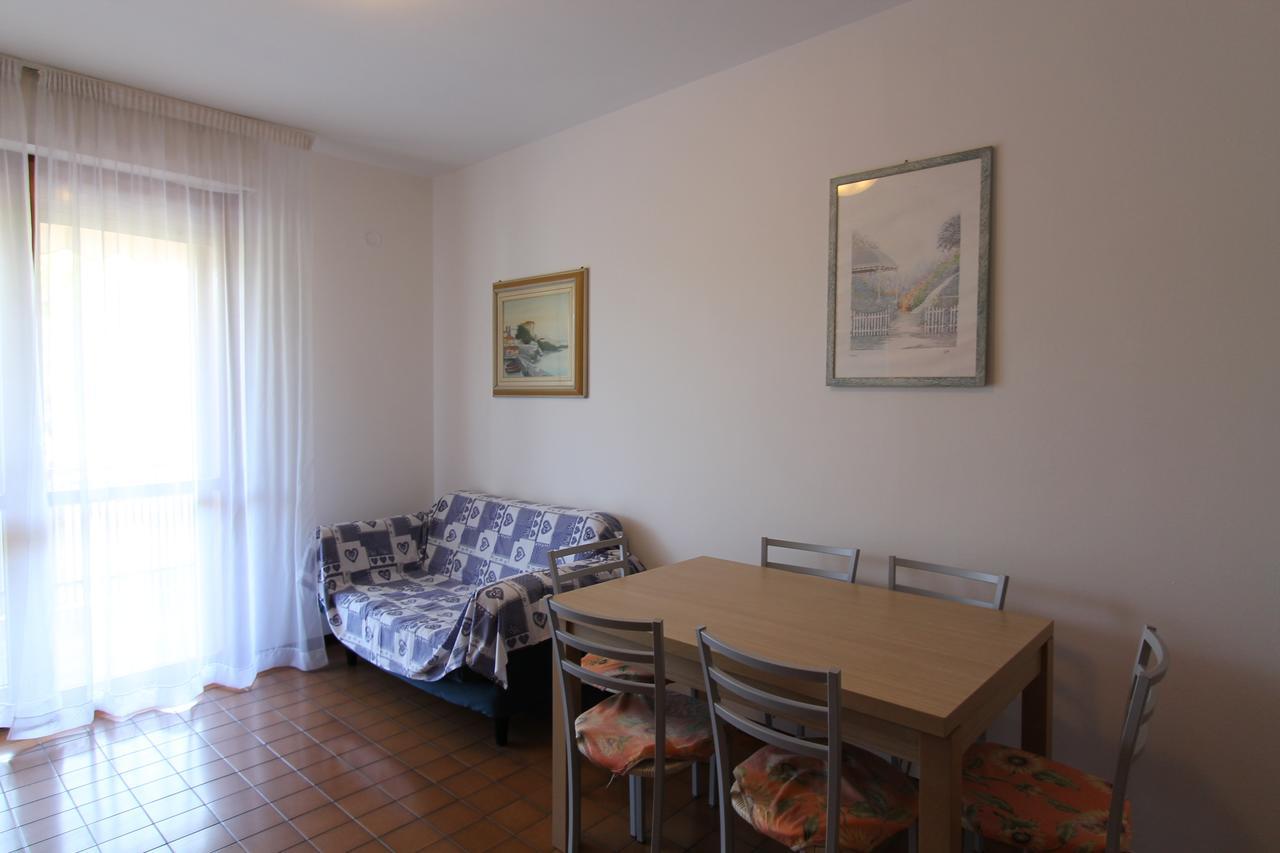 Appartamento Con Aria Condizionata Bibione Luaran gambar